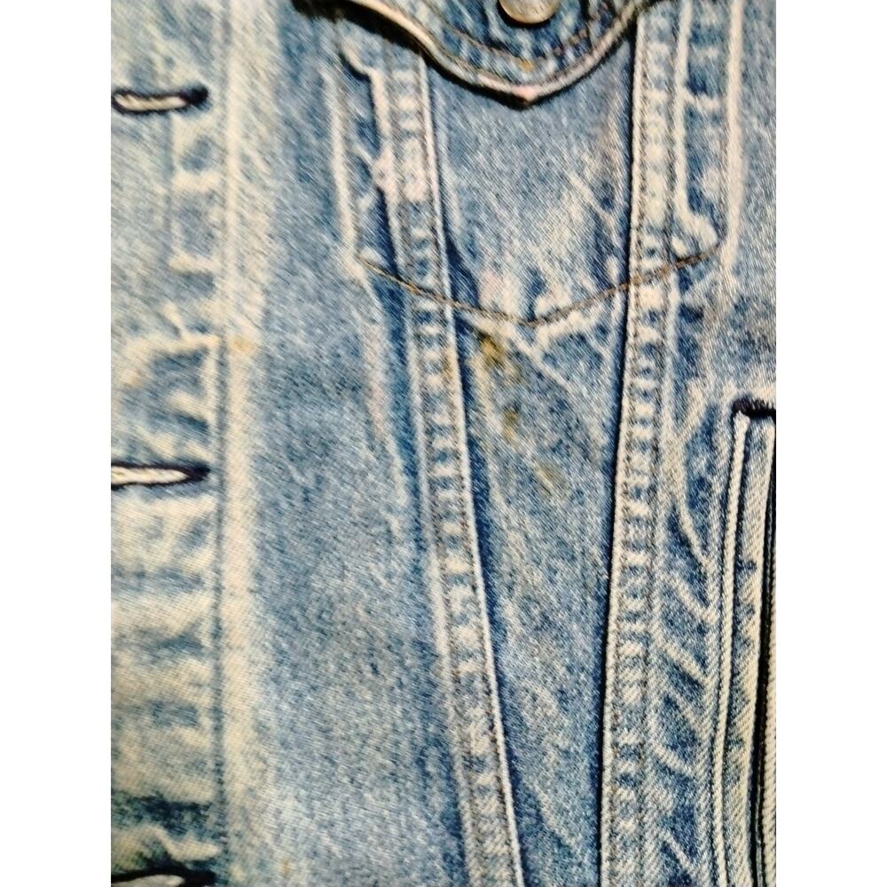 Vtg Levi's Denim Jacket Original Artwork Face Heart Lady Size 46R Made In USA - Picture 7 of 9
